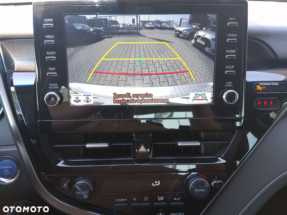 Toyota Camry 2.5 Hybrid Prestige CVT - 15