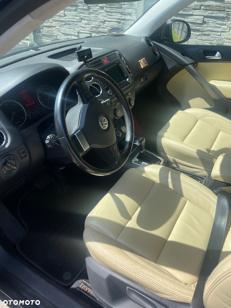 Volkswagen Tiguan - 6