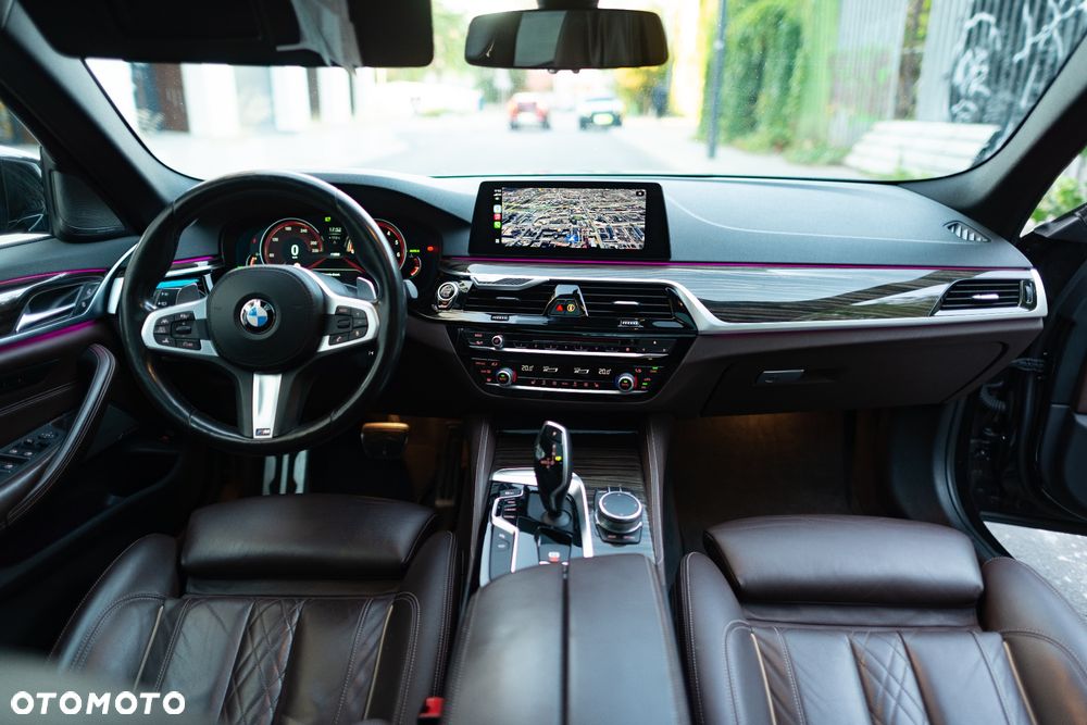 BMW Seria 5 530i M Sport Edition - 8