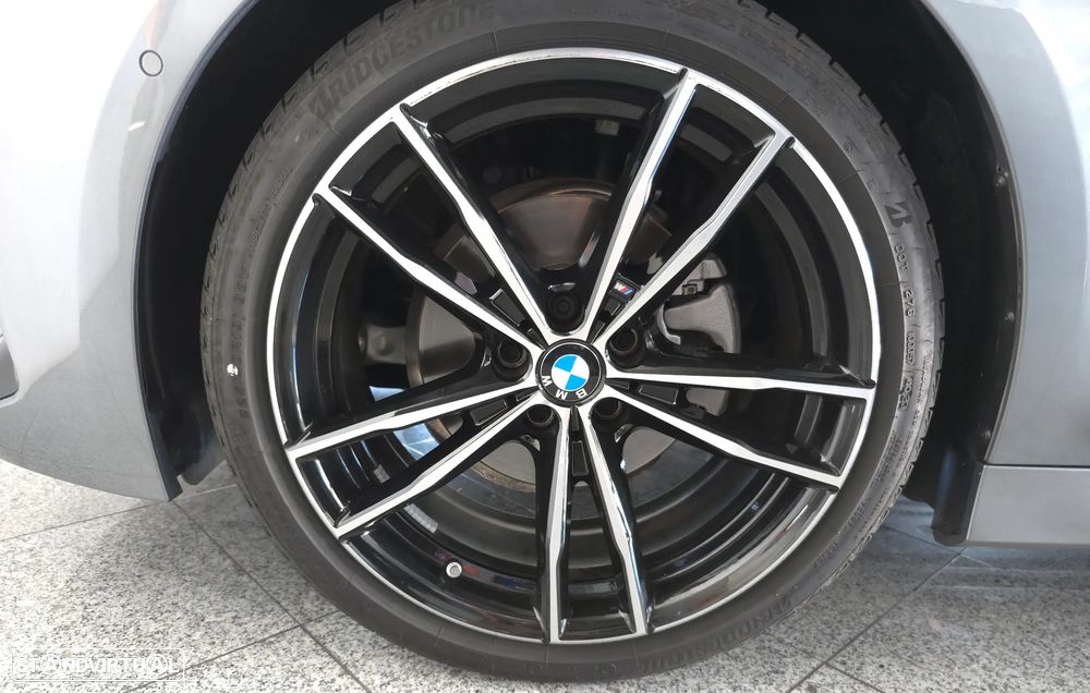 BMW 320 d Aut. M Sport - 28