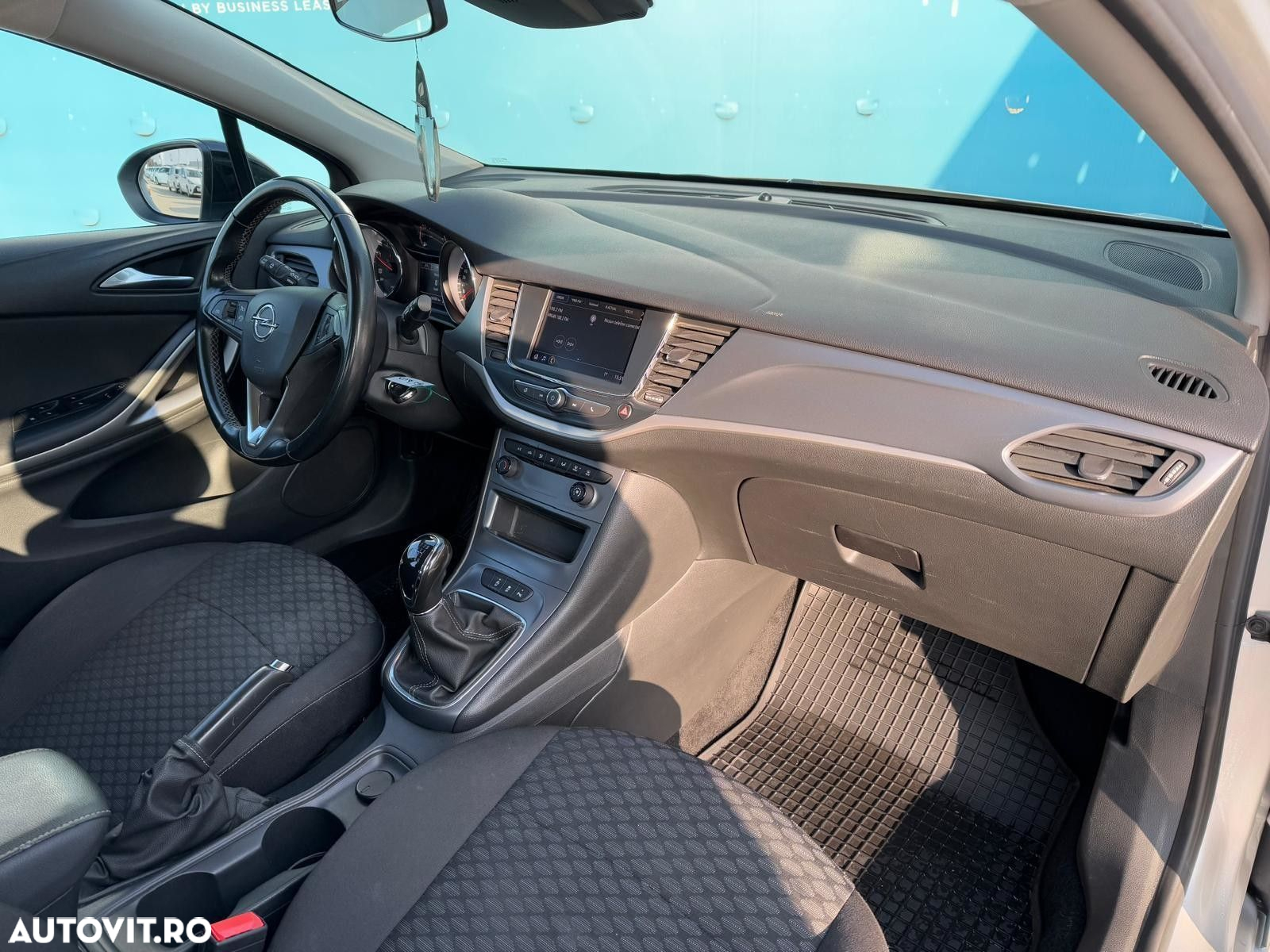 Opel Astra - 10