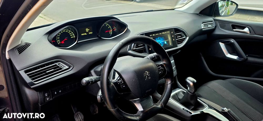 Peugeot 308 PureTech 110 Stop & Start Style - 19
