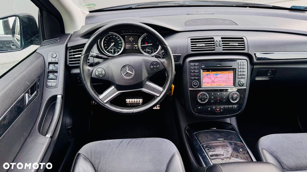 Mercedes-Benz Klasa R 300 CDI 7G-TRONIC DPF BlueEFFICIENCY Grand Edition - 28
