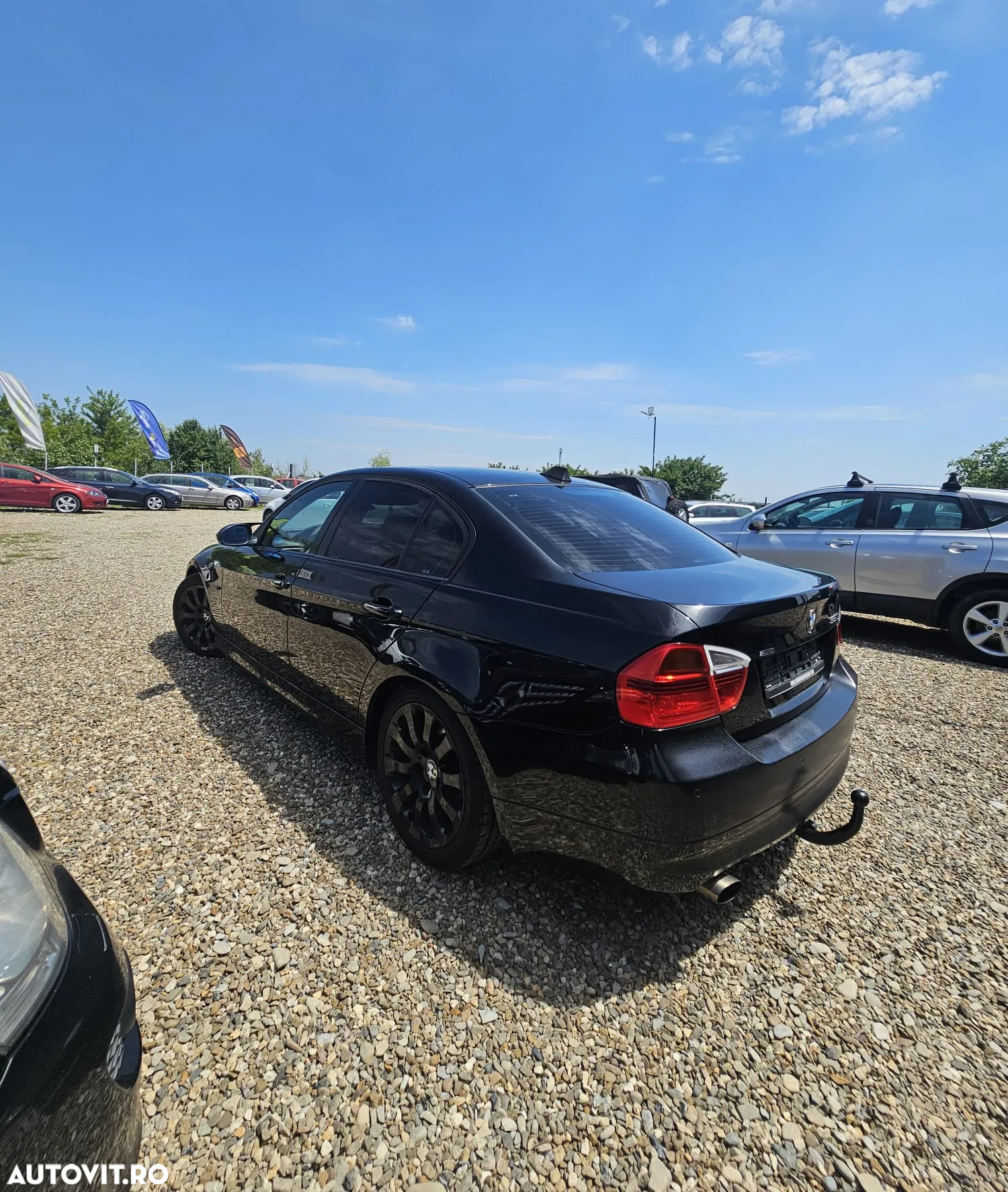 BMW Seria 3 320i Aut. - 4