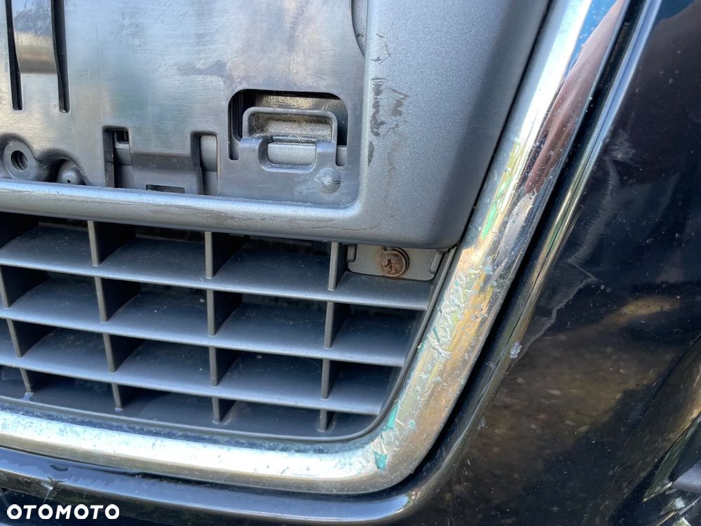 ZDERZAK PRZÓD DUŻY GRILL AUDI A3 8P LZ9Y - 7