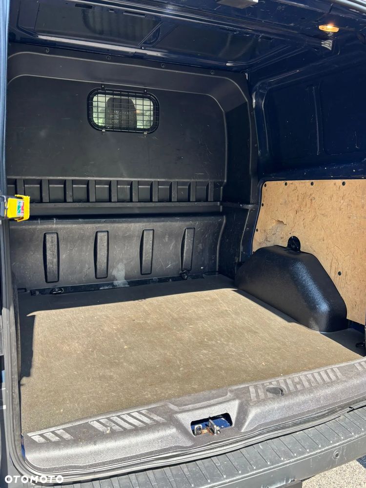 Ford Transit Custom - 14