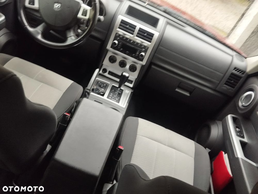 Dodge Nitro 4.0 Automatik R/T - 12