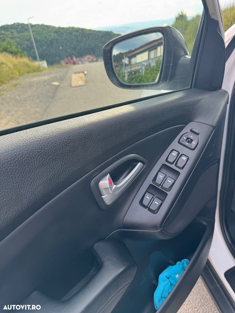 Hyundai ix35 2.0 CRDI 4WD Automatik Style Heat - 11