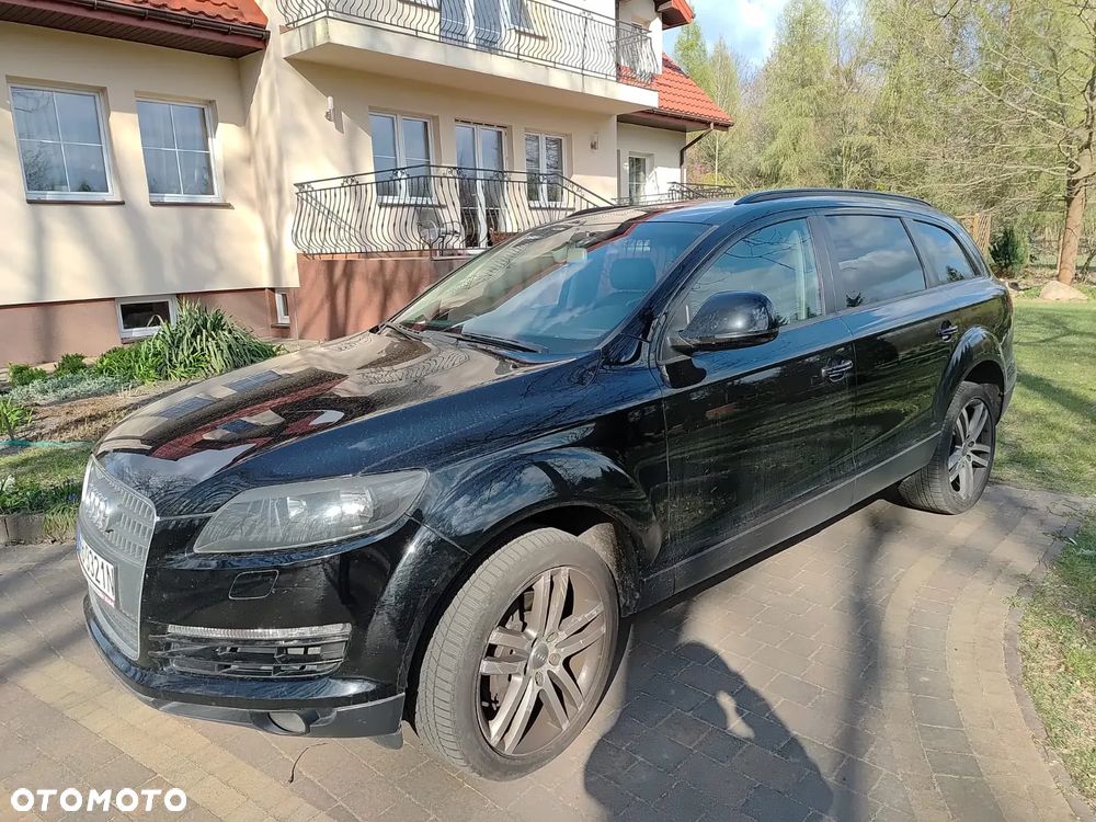 Audi Q7 2008 photo 2