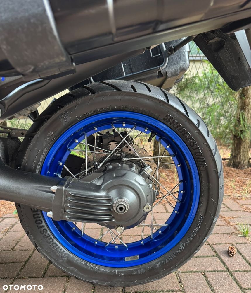 Yamaha Super Tenere - 24