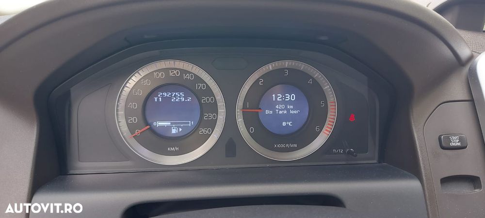 Volvo XC 60 2.4D AWD Base - 5