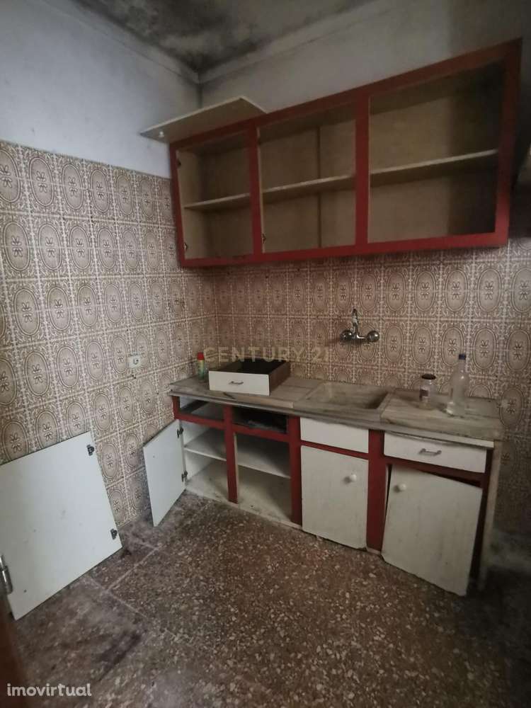 Prédio em São João da Talha, Loures - Grande imagem: 4/21