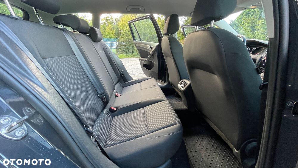 Volkswagen Golf 1.0 TSI Trendline - 24