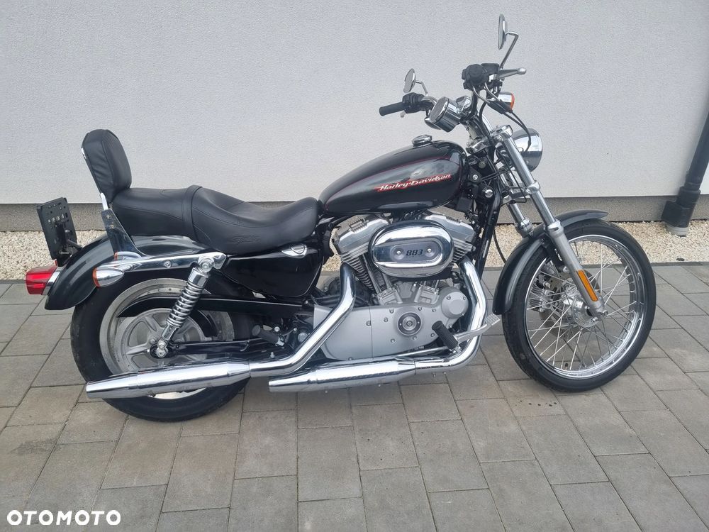 Harley-Davidson Sportster Custom 883C - 1