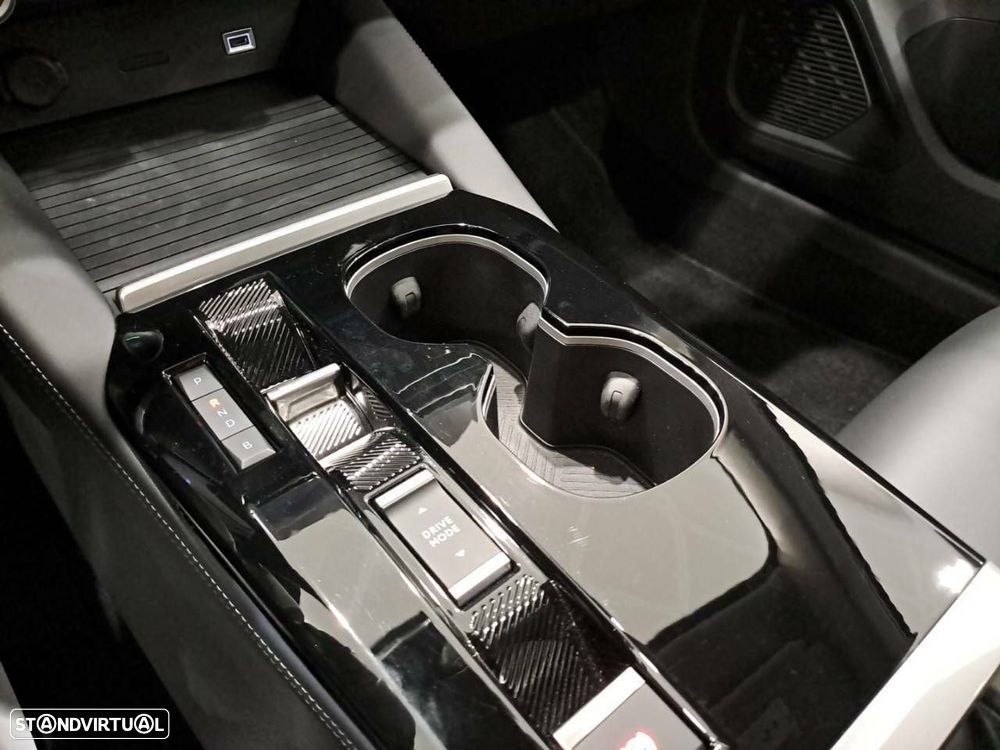 Citroën C5 X 1.6 Hybrid Shine e-EAT8 - 20