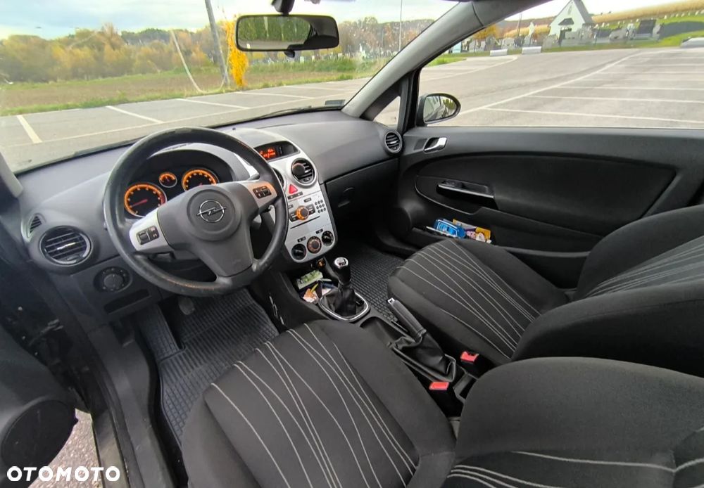 Opel Corsa - 13