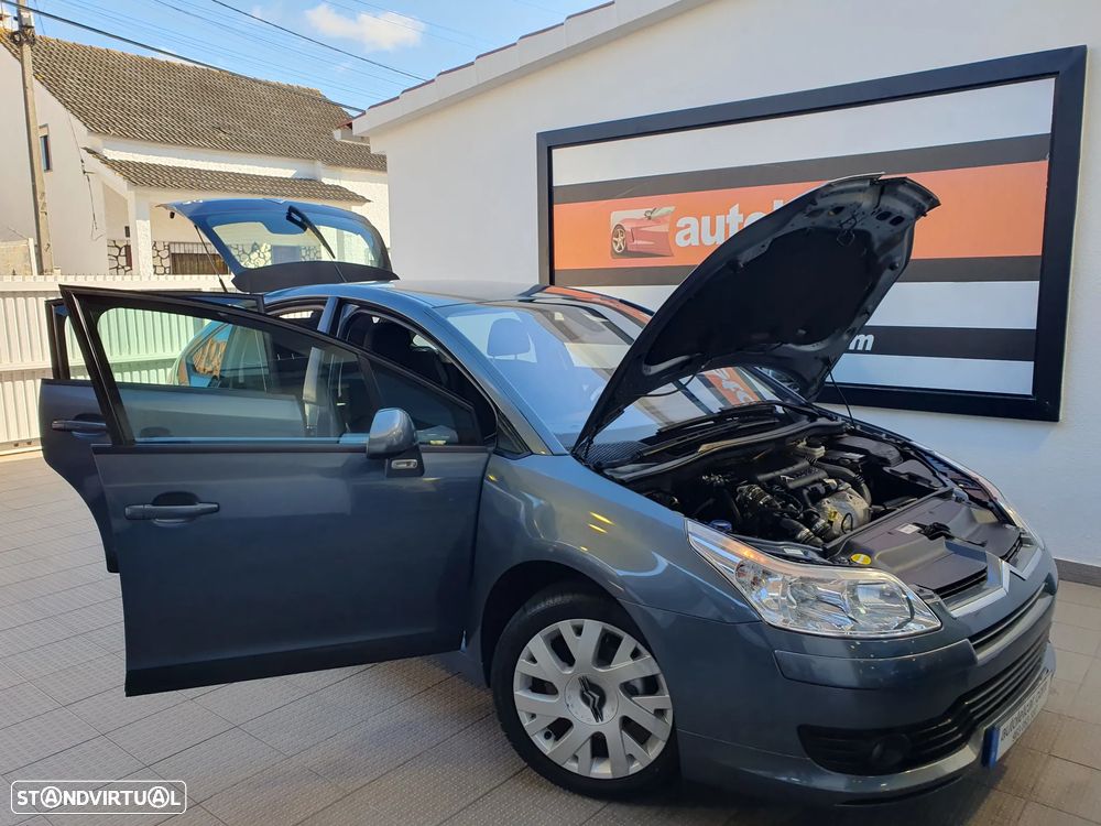 Citroën C4 1.6 HDi SX - 15