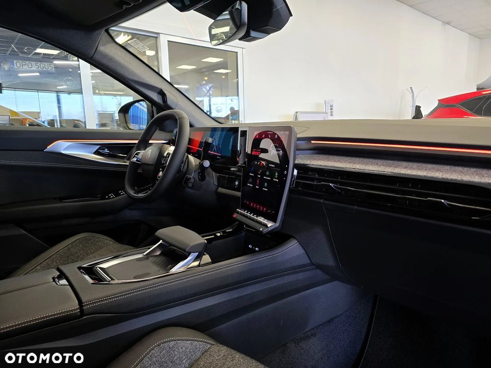 Renault Austral 1.3 TCe mHEV Techno - 16