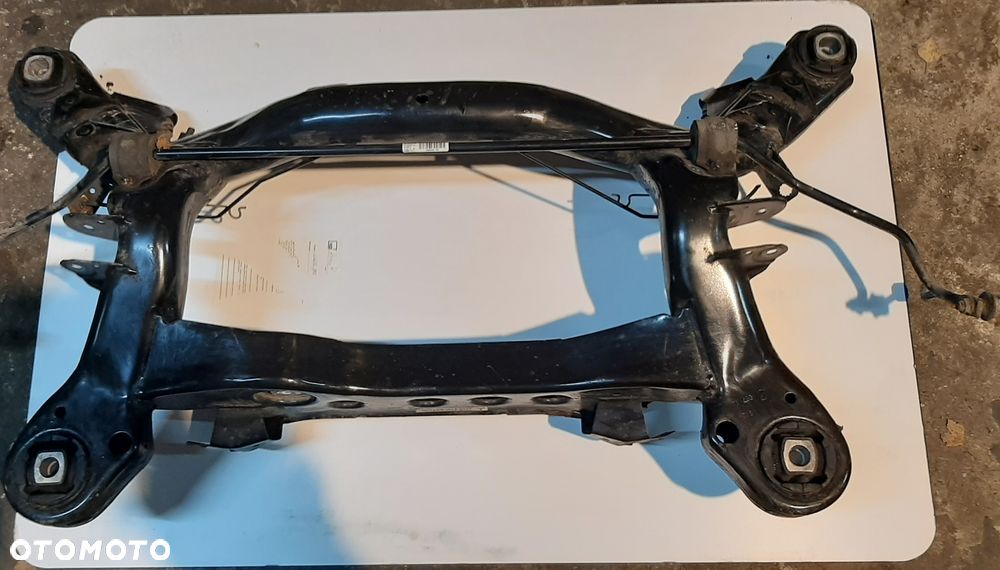 Wózek tylnego zawieszenia sanki BMW E81 E87 E90 E91 E92 E93 - 1
