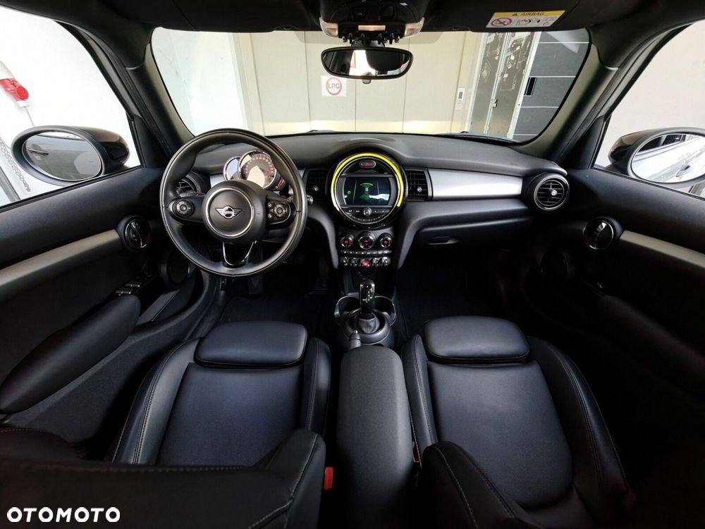 MINI Cooper S - 6