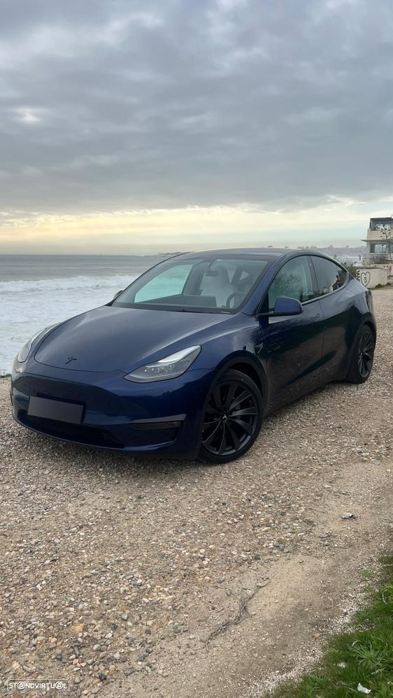 Tesla Model Y Long Range Dual Motor AWD - 1