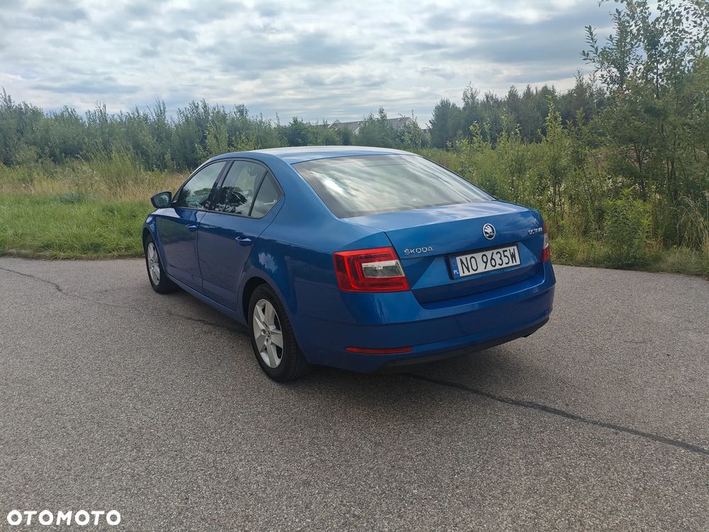 Skoda Octavia 1.4 TSI Ambition - 6