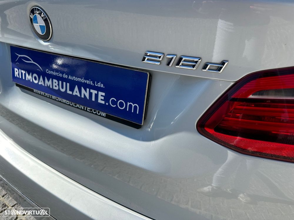 BMW 218 Active Tourer d Line Luxury Auto - 4