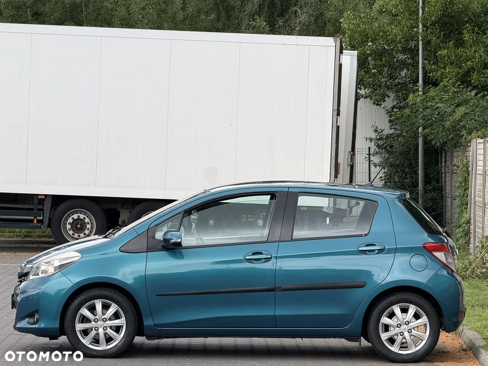 Toyota Yaris 1.33 Premium EU6 - 20