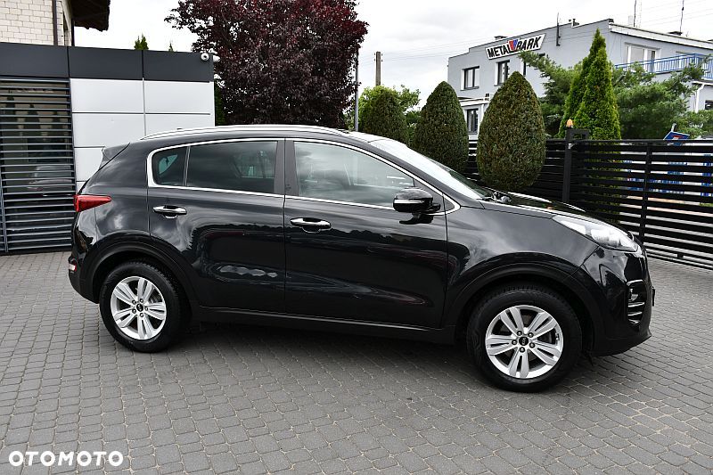 Kia Sportage 1.6 GDI 2WD Black Edition - 29