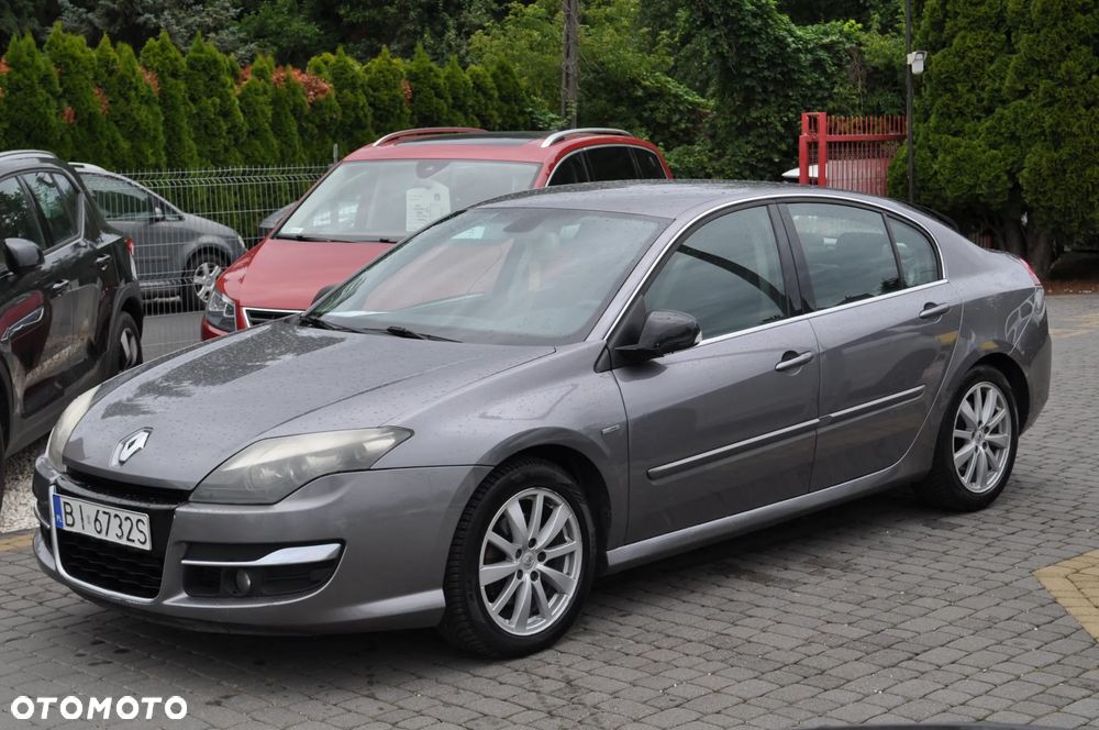 Renault Laguna 2.0 dCi Bose Edition ESM - 2