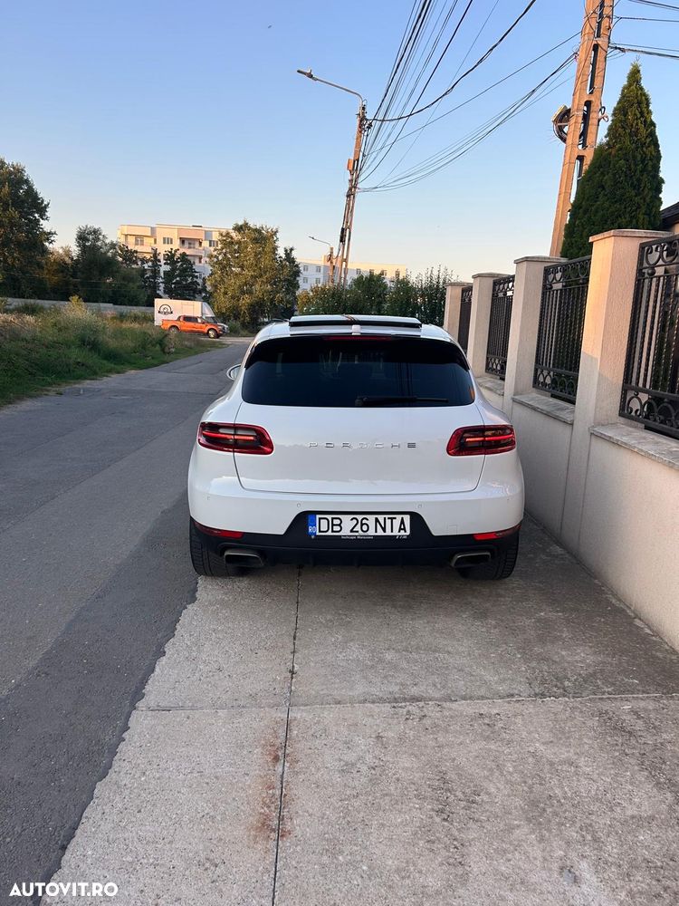 Porsche Macan Standard - 5