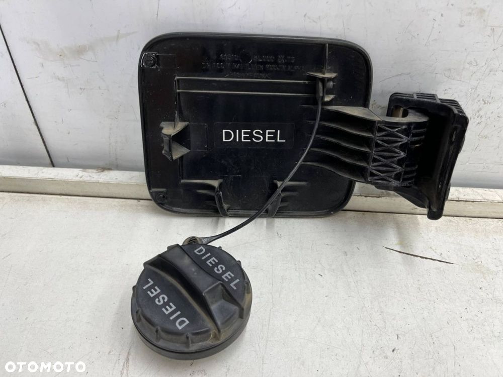 Klapka wlewu paliwa Hyundai Grandeur IV 05-11r. korek kod koloru AA 69510-3l000 - 4