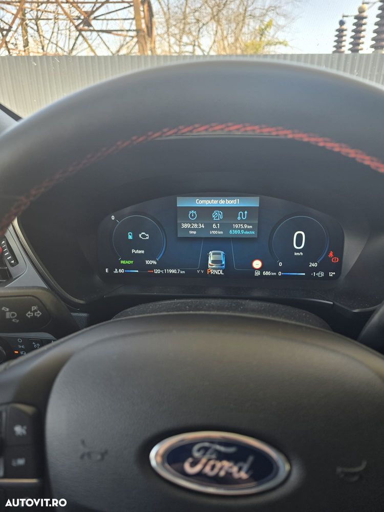 Ford Kuga 2.5 Duratec FWD FHEV ST-Line X - 6