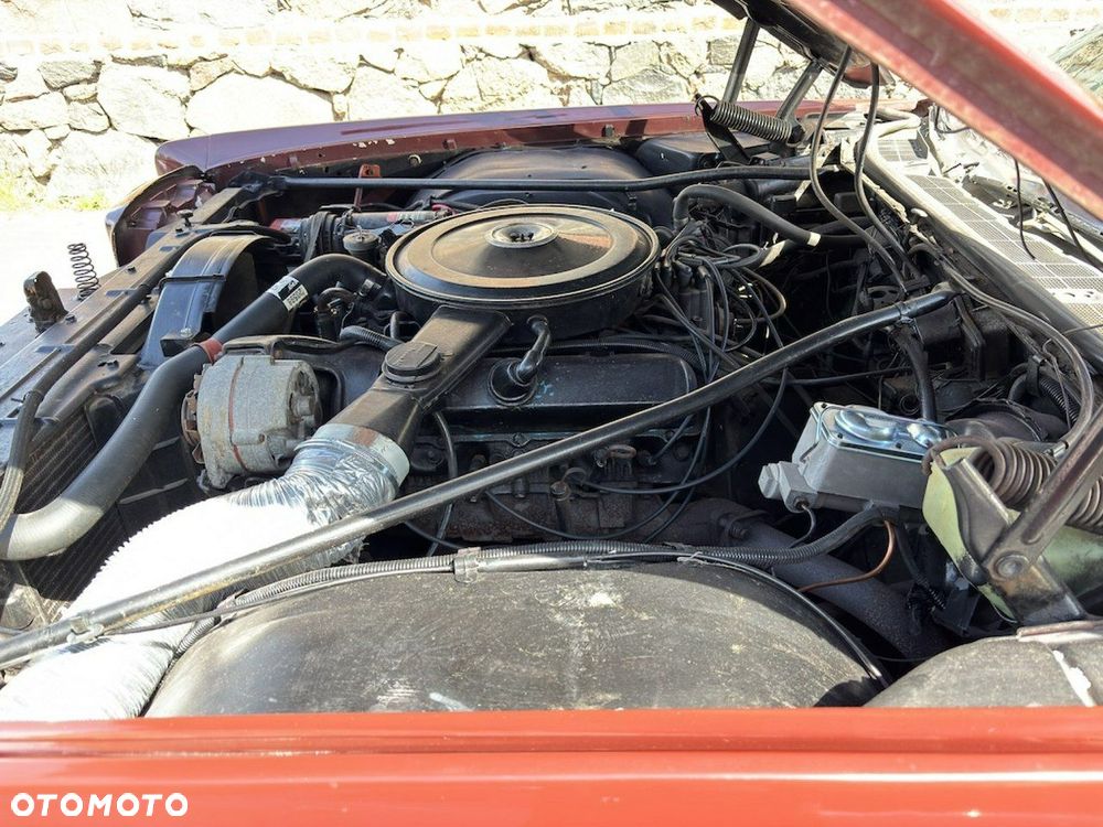 Oldsmobile Toronado - 37