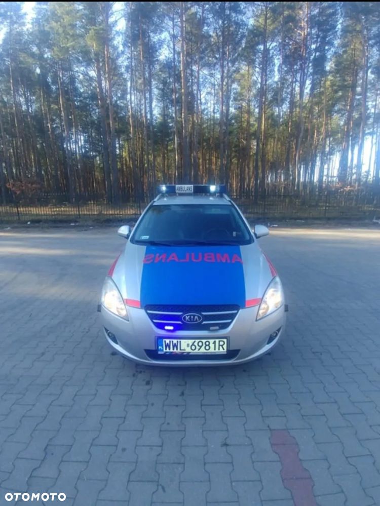 Kia Ceed 2.0 crdi Optimum - 4