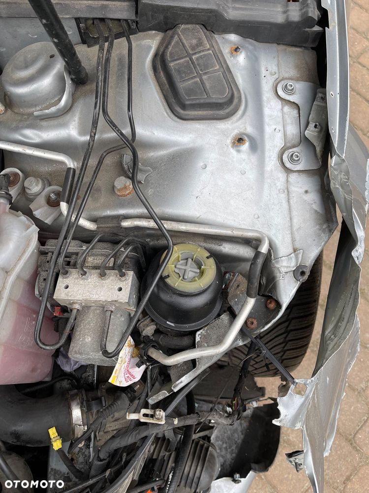 Audi A4 Limousine 2.0 TDI DPF quattro S line Sportpaket (plus) - 9