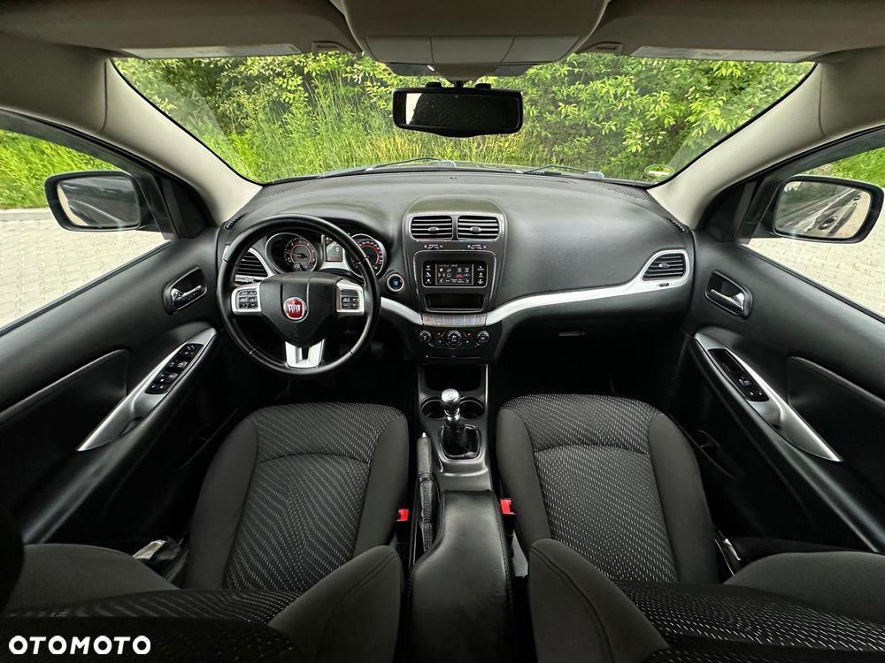 Fiat Freemont 2.0 Multijet 16V DPF Urban - 24