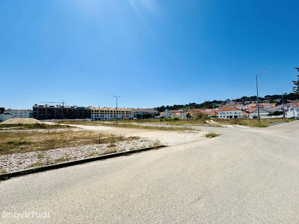 Lote de terreno para construção - Grande imagem: 3/17