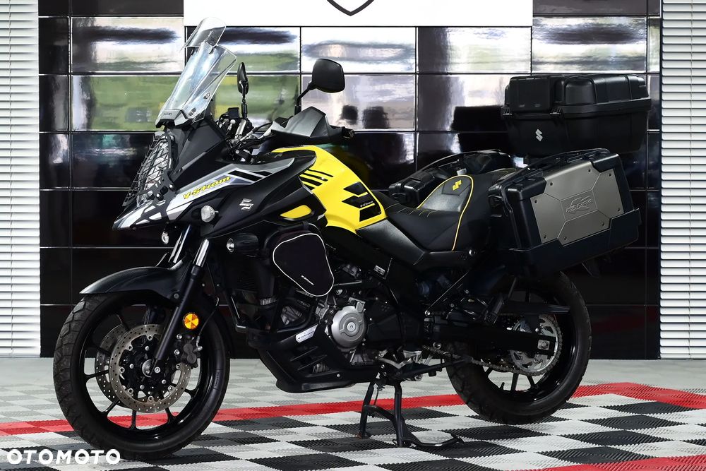 Suzuki V-STROM - 23