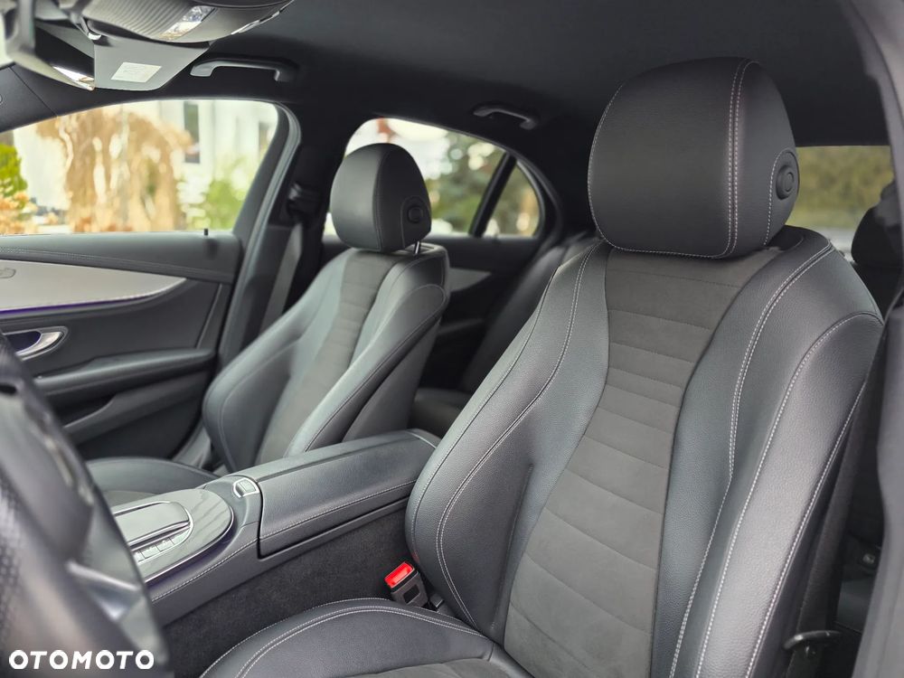 Mercedes-Benz Klasa E - 30