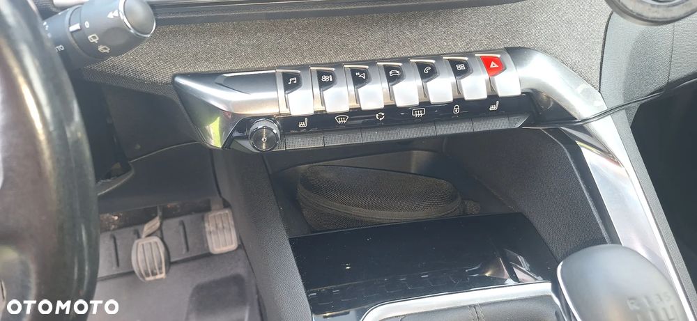 Peugeot 3008 BlueHDi 120 Stop & Start Allure - 15