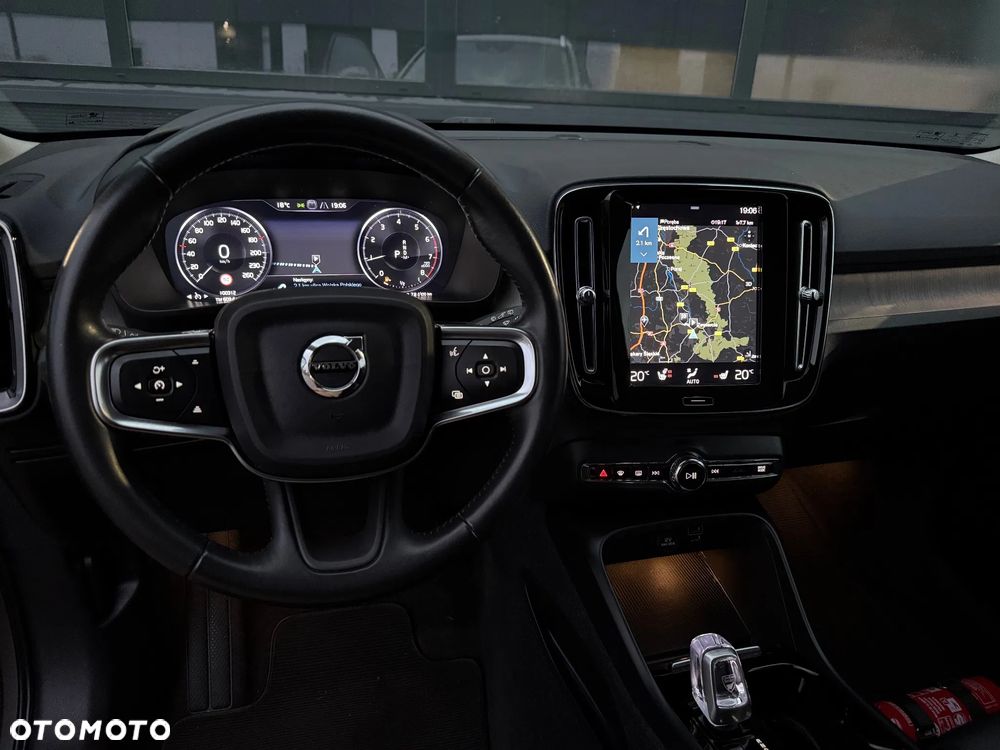 Volvo XC 40 - 11