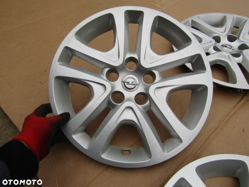 1x Kołpak Strukturalny 16 Opel Astra J IV  benzyna  K V Mokka 5x105 - 13