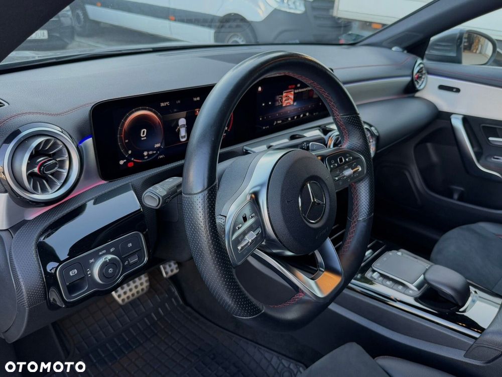 Mercedes-Benz CLA 200 mHEV AMG Line 7G-DCT - 20