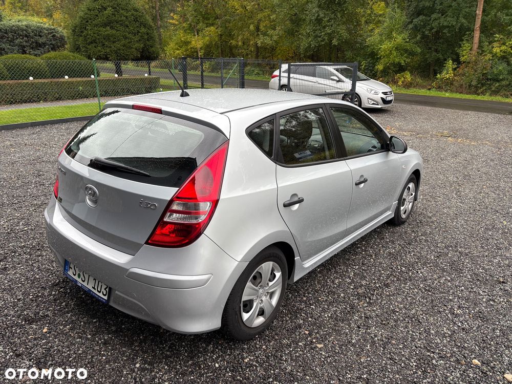 Hyundai i30 1.4 Base - 6