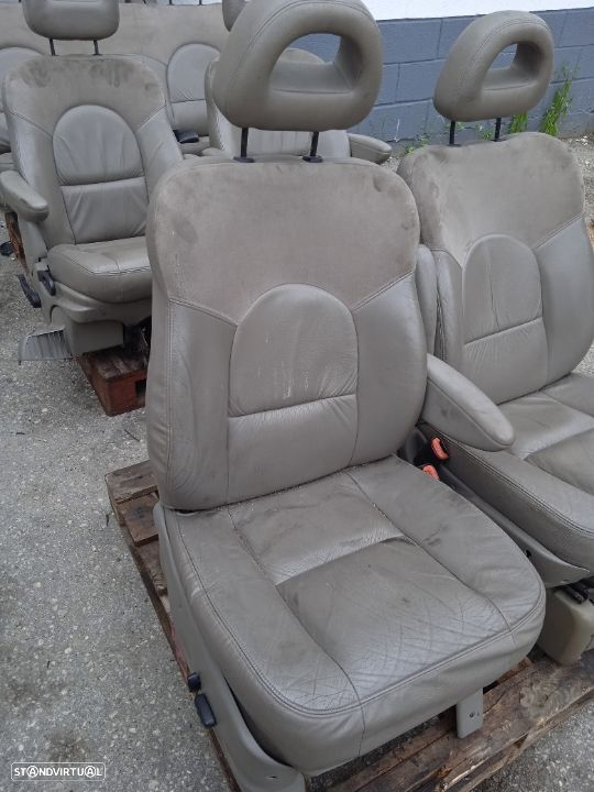 Bancos Chrysler Voyager - 6