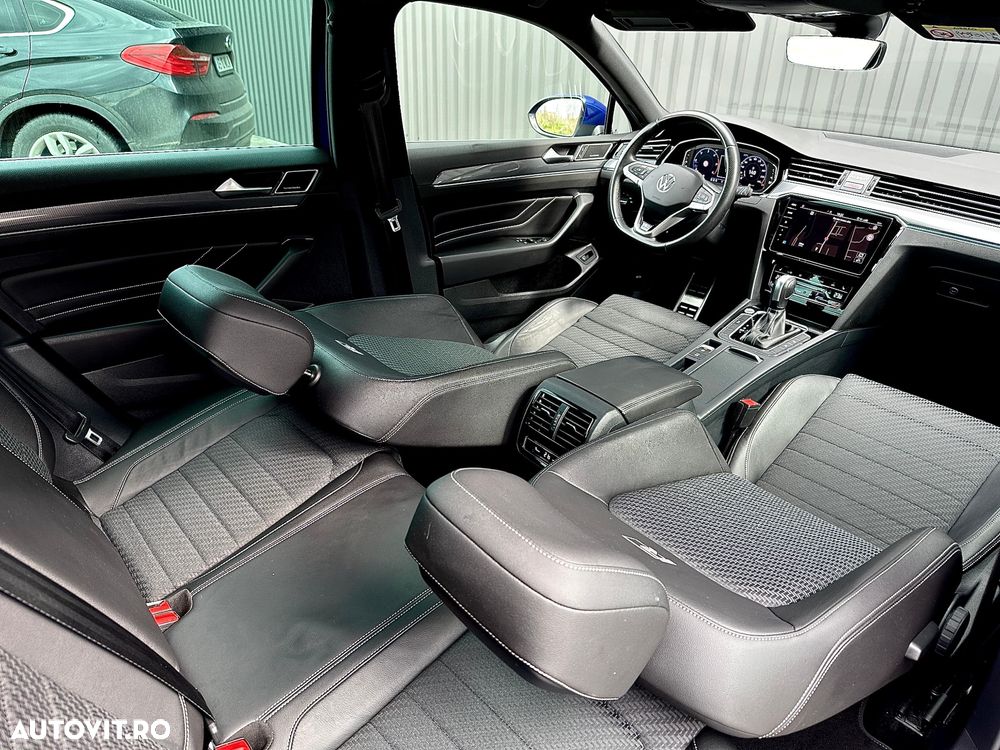 Volkswagen Passat 2.0 TDI DSG Highline - 11