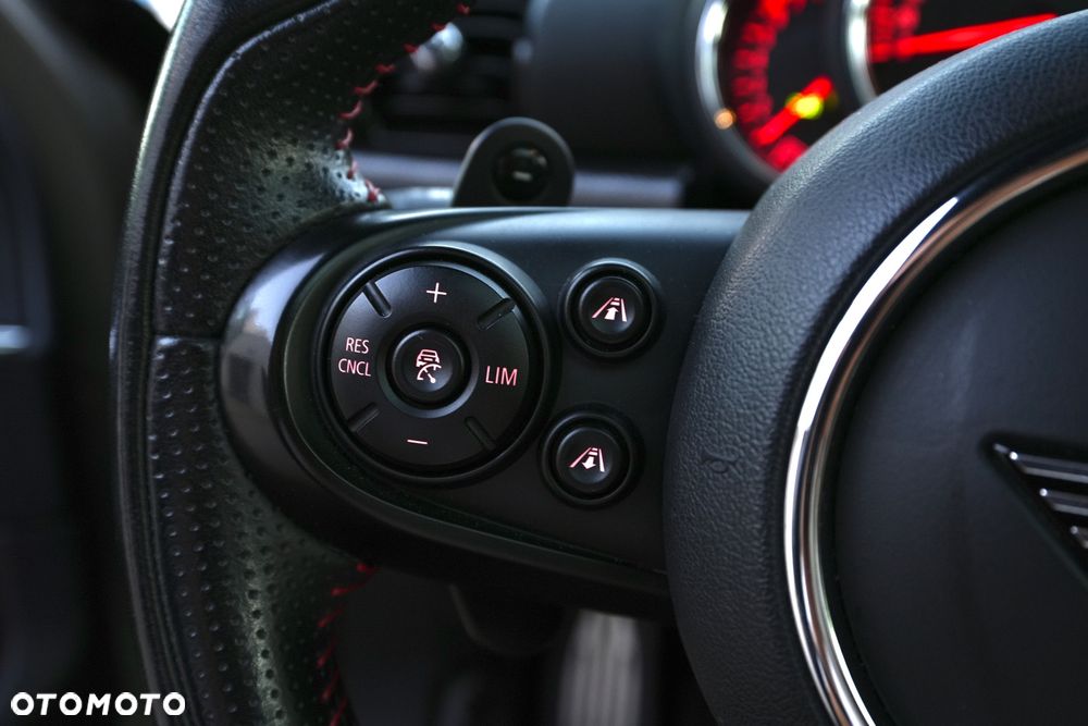 MINI John Cooper Works - 17