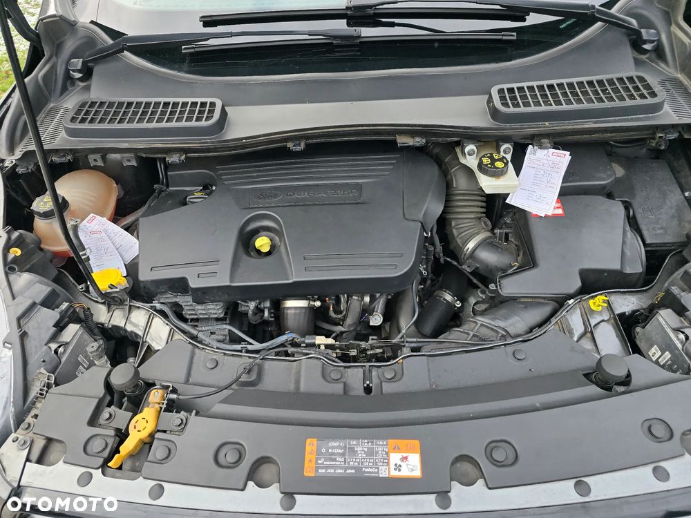 Ford Kuga 2.0 TDCi 4x2 ST-Line - 38