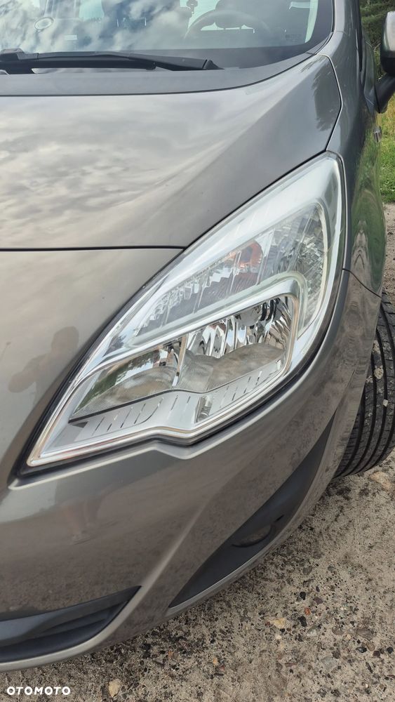 Opel Meriva 1.4 T Cosmo - 11